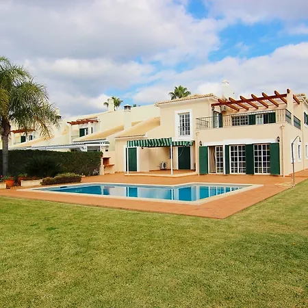 Villa Browns I